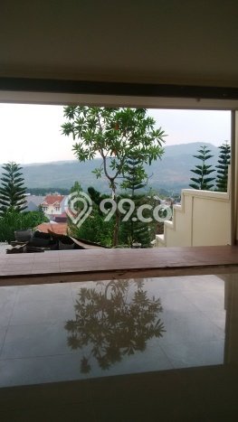 Rumah Modern 3 KT di Sentul City Bogor Unfurnished Rumah Modern 3 KT di Sentul City Bogor Unfurnished