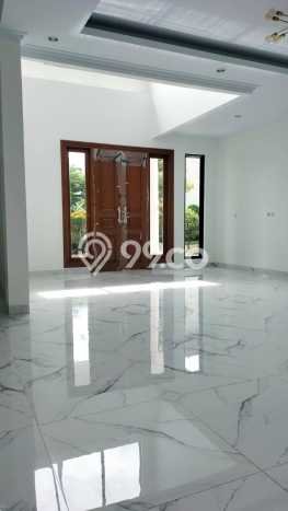 Jual Rumah Mewah Megah Dengan View Eksklusif di Sentul City, Bogor Jual Rumah Mewah Megah Dengan View Eksklusif di Sentul City, Bogor