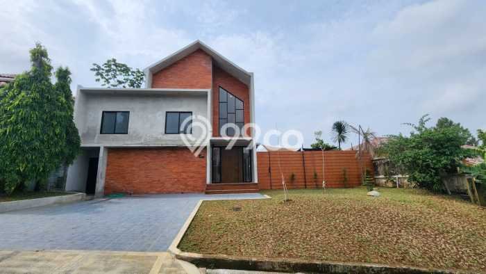 Dijual Rumah Mewah Elegan Dengan View Eksklusif di Sentul City, Bogor Dijual Rumah Mewah Elegan Dengan View Eksklusif di Sentul City, Bogor
