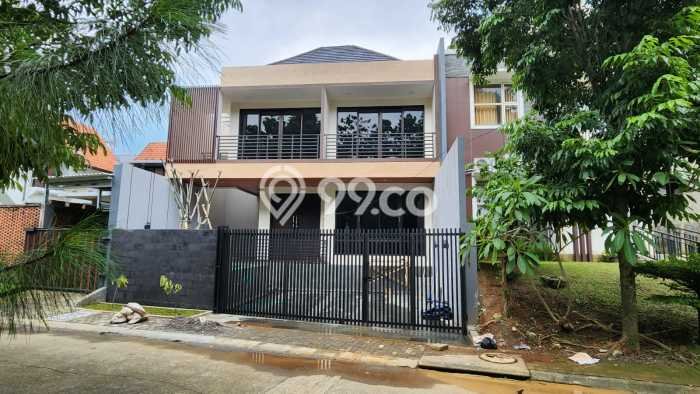 For Sale! Premium House LT 236m2 Desain Elegan di Sentul City For Sale! Premium House LT 236m2 Desain Elegan di Sentul City