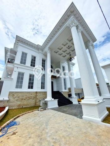 Hunian Elit LB 650m2 Siap Pakai Desain Elegan di Sentul City, Bogor Hunian Elit LB 650m2 Siap Pakai Desain Elegan di Sentul City, Bogor