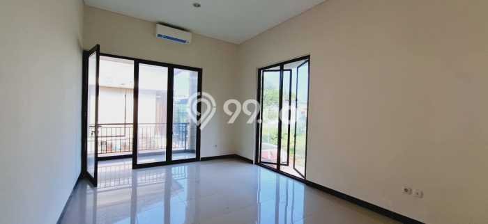 For Sale! Luxury House LT 434m2 Desain Modern di Sentul City For Sale! Luxury House LT 434m2 Desain Modern di Sentul City