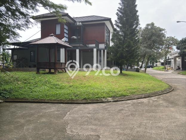 For Sale! Premium House LT 299m2 Desain Elegan di Sentul City For Sale! Premium House LT 299m2 Desain Elegan di Sentul City
