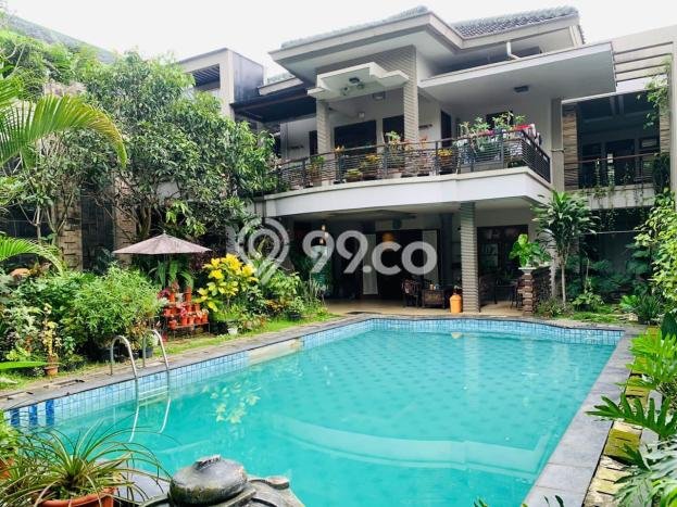 Rumah Elit LB 250m2 Siap Huni Desain Elegan di Sentul City, Bogor Rumah Elit LB 250m2 Siap Huni Desain Elegan di Sentul City, Bogor