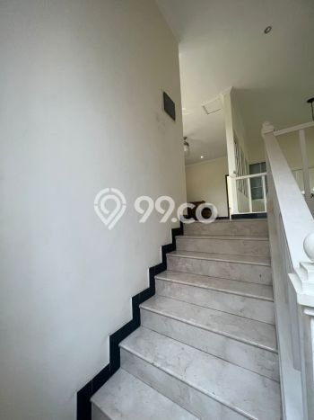 Ready to Use! Premium House LT 685m2 Desain Modern di Sentul City Ready to Use! Premium House LT 685m2 Desain Modern di Sentul City