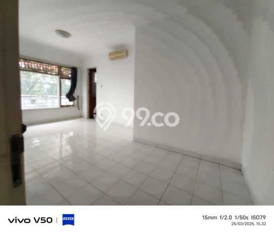 Rumah Mewah LB 200m2 Siap Huni Desain Elegan di Sentul City, Bogor Rumah Mewah LB 200m2 Siap Huni Desain Elegan di Sentul City, Bogor