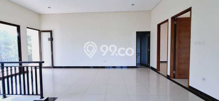 For Sale! Luxury House LT 434m2 Desain Modern di Sentul City For Sale! Luxury House LT 434m2 Desain Modern di Sentul City