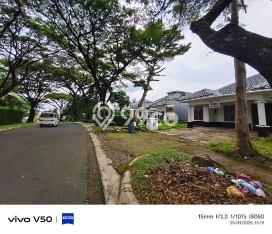 Rumah Mewah LB 200m2 Siap Huni Desain Elegan di Sentul City, Bogor Rumah Mewah LB 200m2 Siap Huni Desain Elegan di Sentul City, Bogor