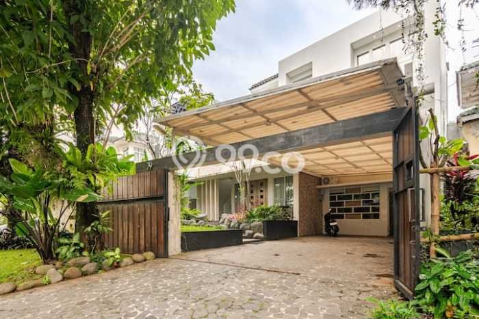 For Sale! Premium House LT 309m2 Desain Modern di Sentul City For Sale! Premium House LT 309m2 Desain Modern di Sentul City
