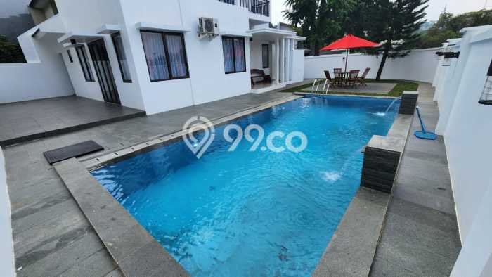 Rumah Mewah LB 200m2 Siap Pakai Desain Elegan di Sentul City, Bogor Rumah Mewah LB 200m2 Siap Pakai Desain Elegan di Sentul City, Bogor