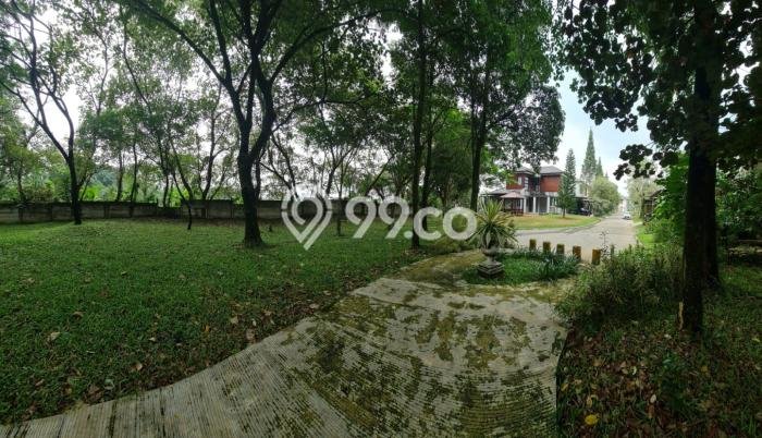 For Sale! Premium House LT 299m2 Desain Elegan di Sentul City For Sale! Premium House LT 299m2 Desain Elegan di Sentul City