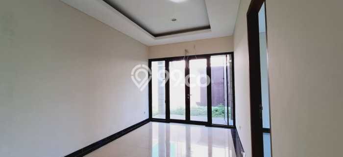 For Sale! Luxury House LT 434m2 Desain Modern di Sentul City For Sale! Luxury House LT 434m2 Desain Modern di Sentul City