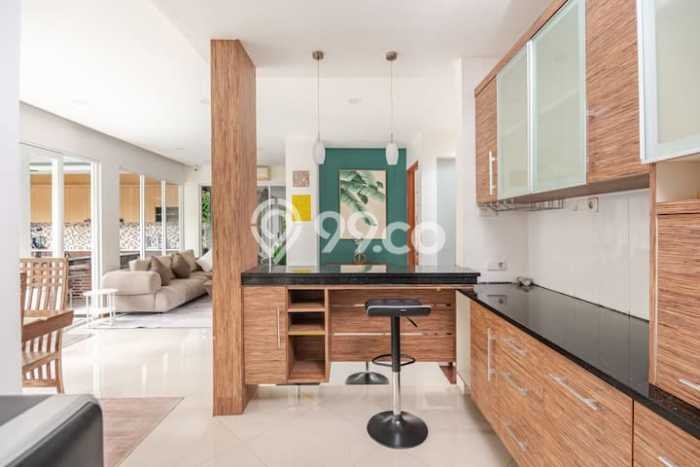 For Sale! Premium House LT 309m2 Desain Modern di Sentul City For Sale! Premium House LT 309m2 Desain Modern di Sentul City