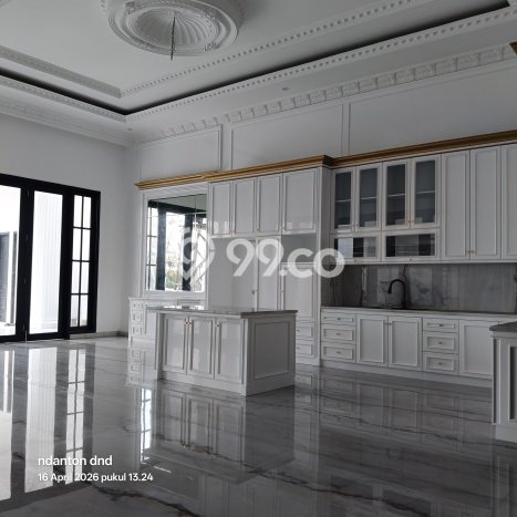 Rumah Luxury Modern Tanpa Renovasi di Sentul City Bogor Rumah Luxury Modern Tanpa Renovasi di Sentul City Bogor