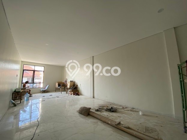 Ruko Komersial Dijual di Kuta Badung LT 107m2 & LB 140m2 Ruko Komersial Dijual di Kuta Badung LT 107m2 & LB 140m2
