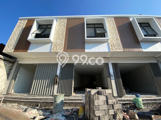Ruko Komersial Dijual di Kuta Badung LT 107m2 & LB 140m2 Ruko Komersial Dijual di Kuta Badung LT 107m2 & LB 140m2
