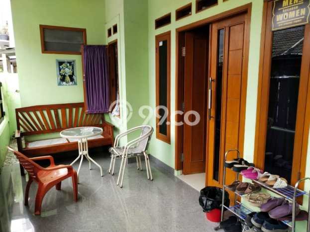 For Sale Rumah 5 Kamar Lokasi Strategis Nyaman dan Strategis di Pamulang For Sale Rumah 5 Kamar Lokasi Strategis Nyaman dan Strategis di Pamulang