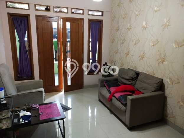 For Sale Rumah 5 Kamar Lokasi Strategis Nyaman dan Strategis di Pamulang For Sale Rumah 5 Kamar Lokasi Strategis Nyaman dan Strategis di Pamulang