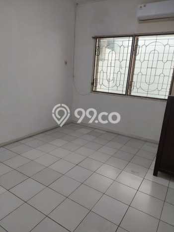 Lokasi strategis! Rumah siap huni disewakan di Kelapa Gading LB 120m2 Lokasi strategis! Rumah siap huni disewakan di Kelapa Gading LB 120m2