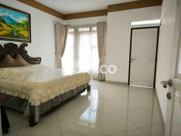 Rumah Eksklusif Siap Huni LT 382m2 di Cipanas, Cianjur Rumah Eksklusif Siap Huni LT 382m2 di Cipanas, Cianjur