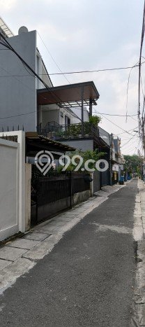 Hunian Mewah Siap Huni LT 152m2 di Menteng, Jakarta Pusat Hunian Mewah Siap Huni LT 152m2 di Menteng, Jakarta Pusat