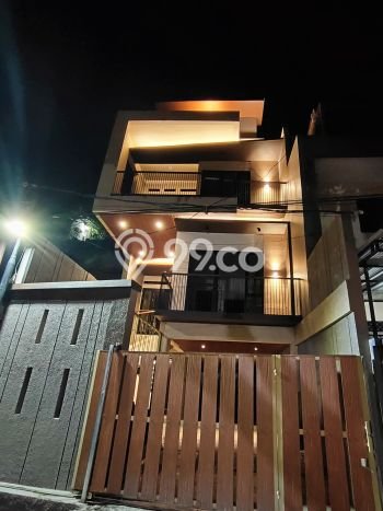 Dijual Cepat Rumah Bagus Siap Huni LB 178m2 di Cihanjuang, Bandung Dijual Cepat Rumah Bagus Siap Huni LB 178m2 di Cihanjuang, Bandung