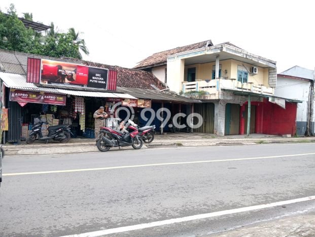 Ruko Paling Dicari LB 150m2 Dijual di Bayah Ruko Paling Dicari LB 150m2 Dijual di Bayah