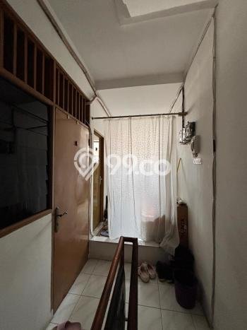 Kos-kosan Dijual di Tanjung Duren Jakarta Barat Luas 172m2 Kos-kosan Dijual di Tanjung Duren Jakarta Barat Luas 172m2