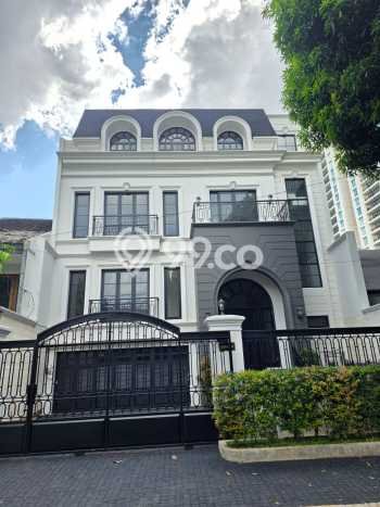 Dijual Rumah Mewah Megah Dengan View Eksklusif di Pakubuwono, Jakarta Selatan Dijual Rumah Mewah Megah Dengan View Eksklusif di Pakubuwono, Jakarta Selatan