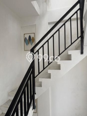 Kost Dijual Lokasi Strategis Tanjung Duren Jakarta Barat 18 Kamar Tidur Kost Dijual Lokasi Strategis Tanjung Duren Jakarta Barat 18 Kamar Tidur