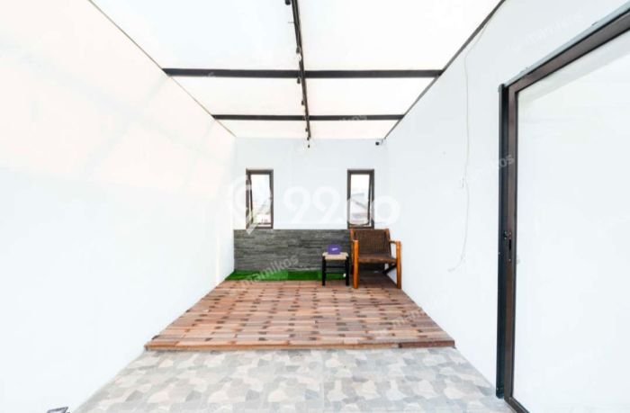 Kost Dijual di Jelambar dengan 21 KT dan Luas 400m2 Kost Dijual di Jelambar dengan 21 KT dan Luas 400m2