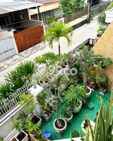 Hunian Mewah LB 375m2 Siap Huni Desain Elegan di Duri Kepa, Jakarta Barat Hunian Mewah LB 375m2 Siap Huni Desain Elegan di Duri Kepa, Jakarta Barat