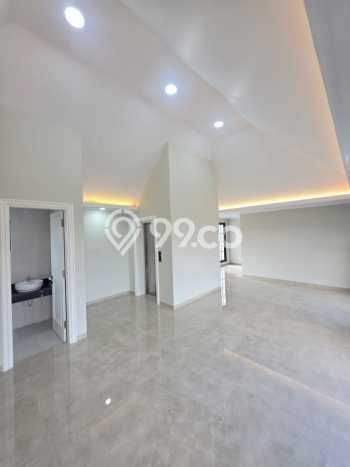Dijual Rumah Mewah Megah Dengan View Eksklusif di Pakubuwono, Jakarta Selatan Dijual Rumah Mewah Megah Dengan View Eksklusif di Pakubuwono, Jakarta Selatan