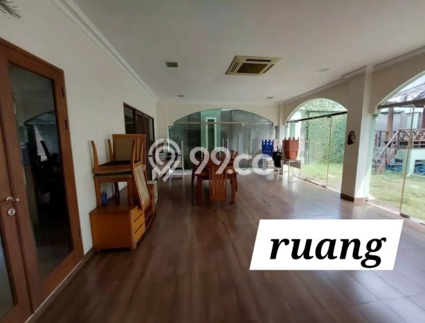 Jual Rumah Mewah Elegan Dengan View Eksklusif di Pantai Indah Kapuk, Jakarta Utara Jual Rumah Mewah Elegan Dengan View Eksklusif di Pantai Indah Kapuk, Jakarta Utara