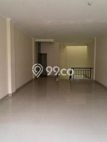 Unit Ruko Dijual di Cengkareng Jakarta Barat Luas Tanah 98m2, Luas Bangunan 180m2 Unit Ruko Dijual di Cengkareng Jakarta Barat Luas Tanah 98m2, Luas Bangunan 180m2