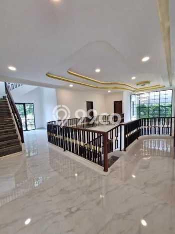 Jual Rumah Mewah Elegan Dengan View Cantik di Tomang, Jakarta Barat Jual Rumah Mewah Elegan Dengan View Cantik di Tomang, Jakarta Barat