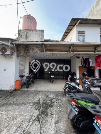 Dijual Rumah Kost di Tanjung Duren, Jakarta Barat, 33 KT, 19 KM, Bangunan 500m2 Dijual Rumah Kost di Tanjung Duren, Jakarta Barat, 33 KT, 19 KM, Bangunan 500m2