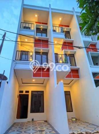 Dijual Hunian Rumah Terawat 3 Kamar di Taman Ratu, Jakarta Barat Dijual Hunian Rumah Terawat 3 Kamar di Taman Ratu, Jakarta Barat