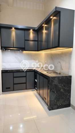 Rumah Luas Asri 5 KT Siap Huni di Tanjung Duren Jakarta Barat Rumah Luas Asri 5 KT Siap Huni di Tanjung Duren Jakarta Barat