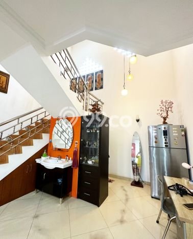 Hunian Mewah LB 375m2 Siap Huni Desain Elegan di Duri Kepa, Jakarta Barat Hunian Mewah LB 375m2 Siap Huni Desain Elegan di Duri Kepa, Jakarta Barat