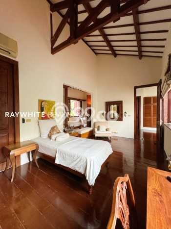 Jual Rumah Mewah Elegan Dengan View Eksklusif di Kemang, Jakarta Selatan Jual Rumah Mewah Elegan Dengan View Eksklusif di Kemang, Jakarta Selatan