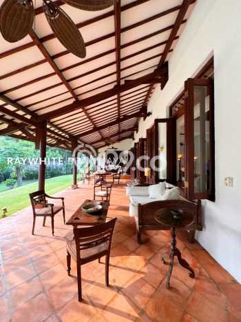 Jual Rumah Mewah Elegan Dengan View Eksklusif di Kemang, Jakarta Selatan Jual Rumah Mewah Elegan Dengan View Eksklusif di Kemang, Jakarta Selatan