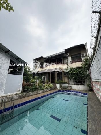 Rumah Elit LB 350m2 Siap Pakai Desain Elegan di Ampera, Jakarta Selatan Rumah Elit LB 350m2 Siap Pakai Desain Elegan di Ampera, Jakarta Selatan