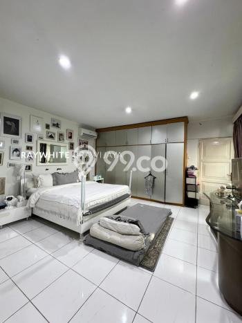 Dijual Rumah Mewah Megah Dengan View Cantik di Kemang, Jakarta Selatan Dijual Rumah Mewah Megah Dengan View Cantik di Kemang, Jakarta Selatan
