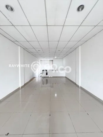 Ruko Dijual di Jakarta Selatan LT 112m2 & LB 261m2 Lokasi Terbaik! Ruko Dijual di Jakarta Selatan LT 112m2 & LB 261m2 Lokasi Terbaik!