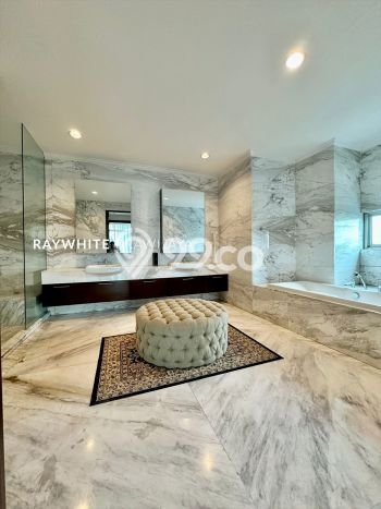 Apartemen Premium Dijual di Kebayoran Baru, Jakarta Selatan Punya 4 Kamar & 3 Kamar Mandi Apartemen Premium Dijual di Kebayoran Baru, Jakarta Selatan Punya 4 Kamar & 3 Kamar Mandi