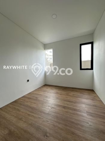Rumah Mewah LB 148m2 Siap Huni Desain Elegan di Lebak Bulus, Jakarta Selatan Rumah Mewah LB 148m2 Siap Huni Desain Elegan di Lebak Bulus, Jakarta Selatan