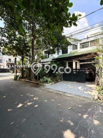 Jual Rumah Luas Megah Dengan View Eksklusif di Lebak Bulus, Jakarta Selatan Jual Rumah Luas Megah Dengan View Eksklusif di Lebak Bulus, Jakarta Selatan