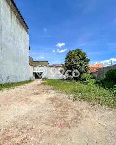 Lahan Kosong Dijual di Tangerang Selatan dengan Area 500m2 Lahan Kosong Dijual di Tangerang Selatan dengan Area 500m2