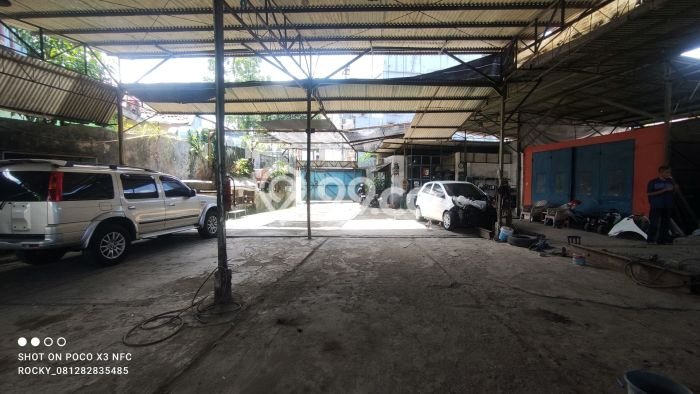 Gudang Kawasan Premium Kawasan Bogor Selatan, Luas 700m2m², Jalan Utama Gudang Kawasan Premium Kawasan Bogor Selatan, Luas 700m2m², Jalan Utama